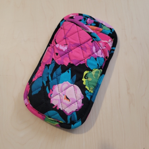 Vera Bradley Hilo Meadow Floral Quilted Double Eye Glasses Case - Picture 2 of 3